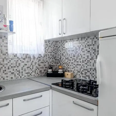 Seaside Family Friendly House With A Swimming Pool Slatine, Ciovo - 22427 Holiday home